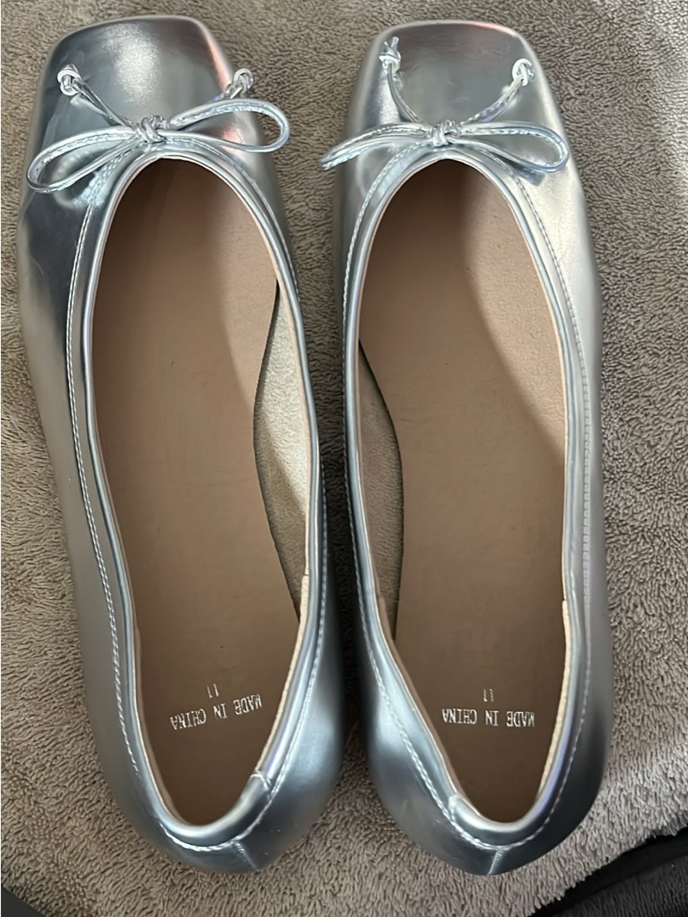 Silver Metallic Ballet Flats with Bow Accent